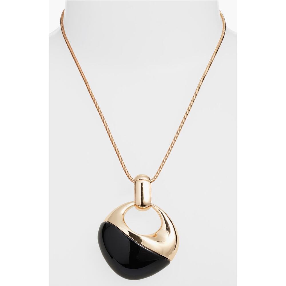 Open Edit Pendant Necklace NWOT